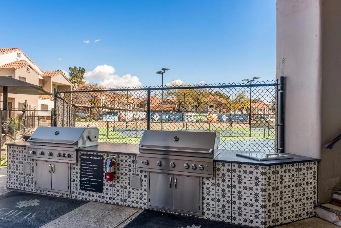 Stylish Scottsdale 2Br Pool Bbq Pet-Friendly Lägenhet