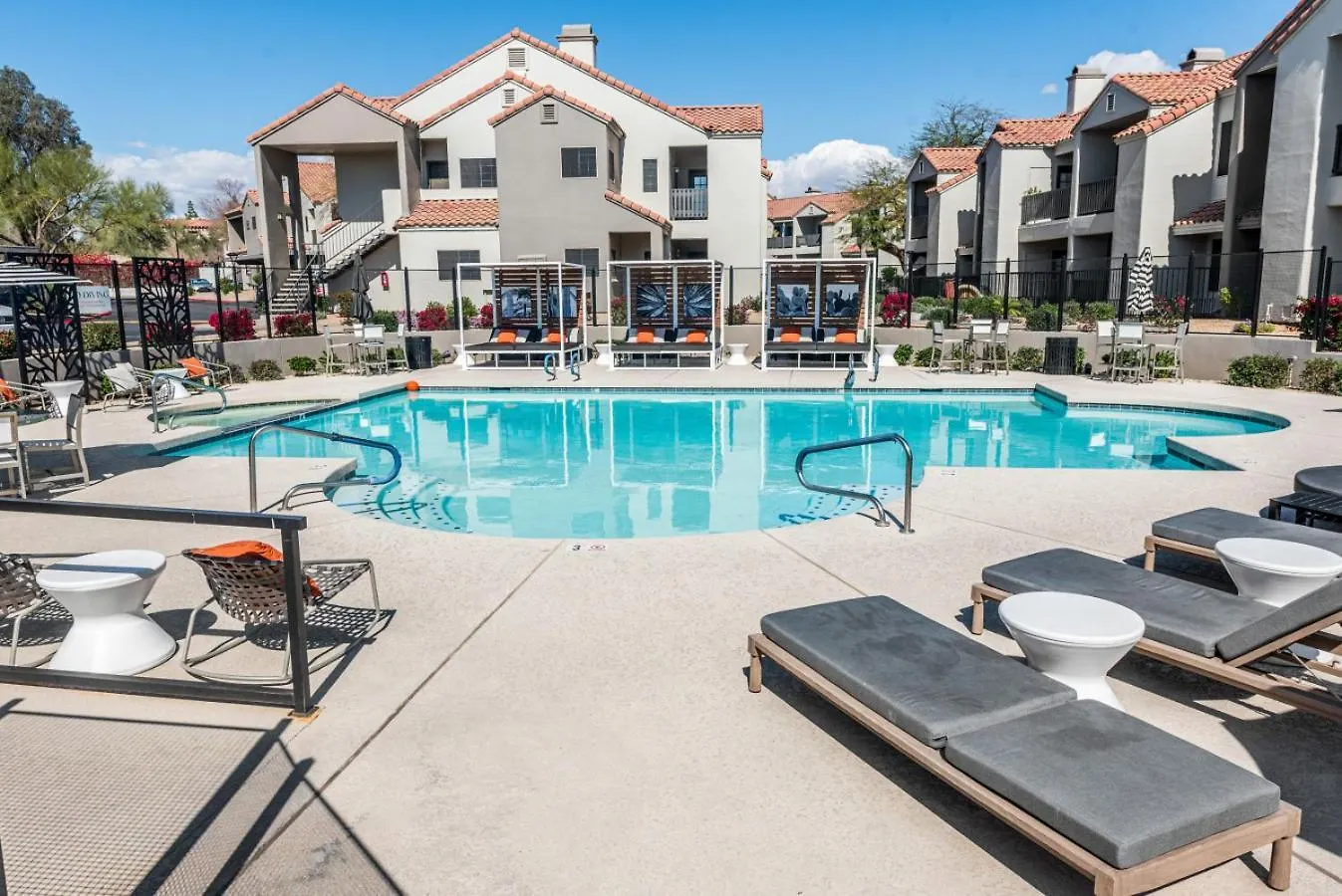 Stylish Scottsdale 2Br Pool Bbq Pet-Friendly Lägenhet