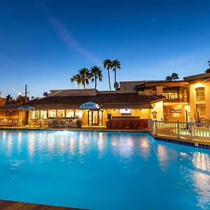 4* Resort Camelback