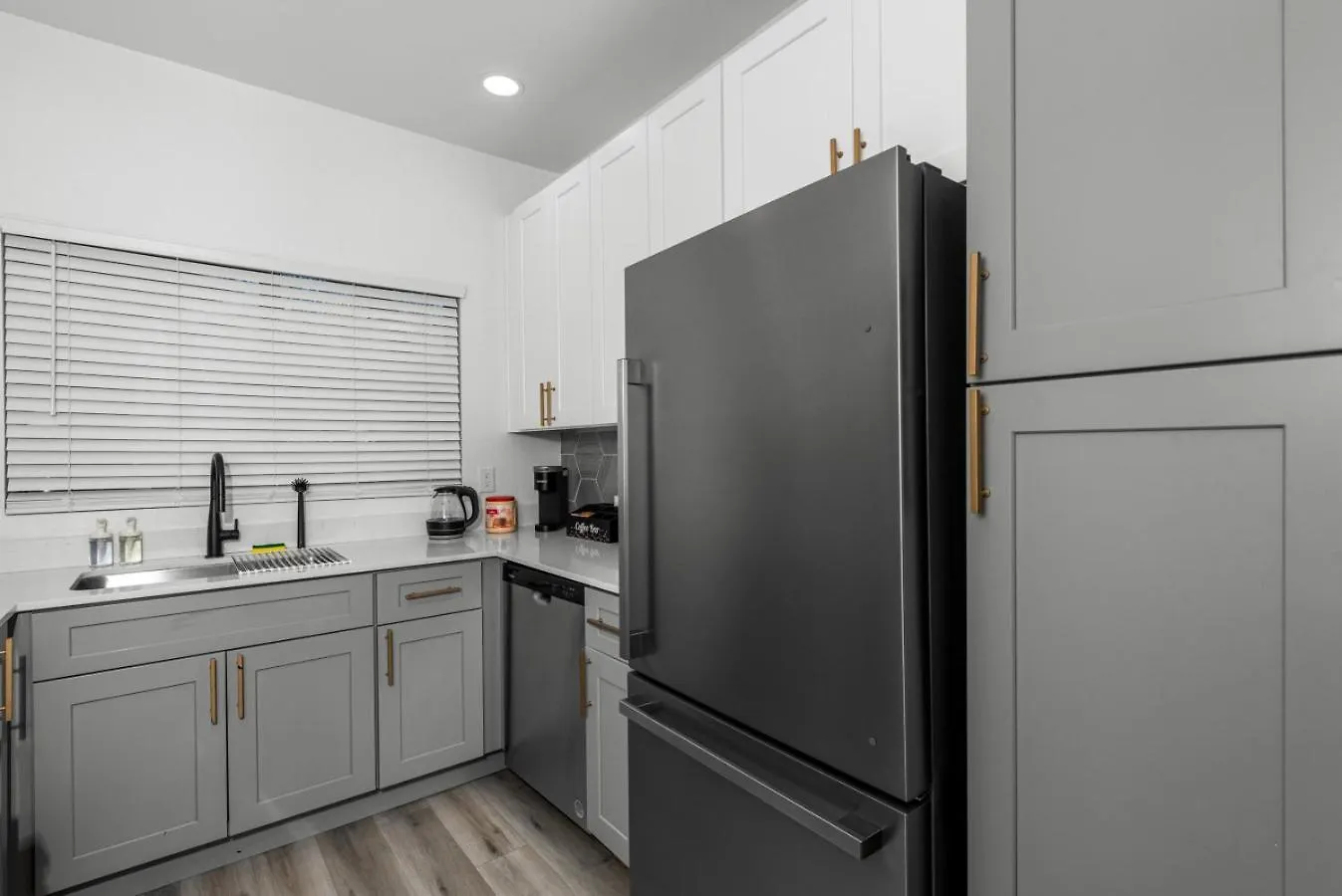 Stylish Scottsdale 2Br Pool Bbq Pet-Friendly Apartment