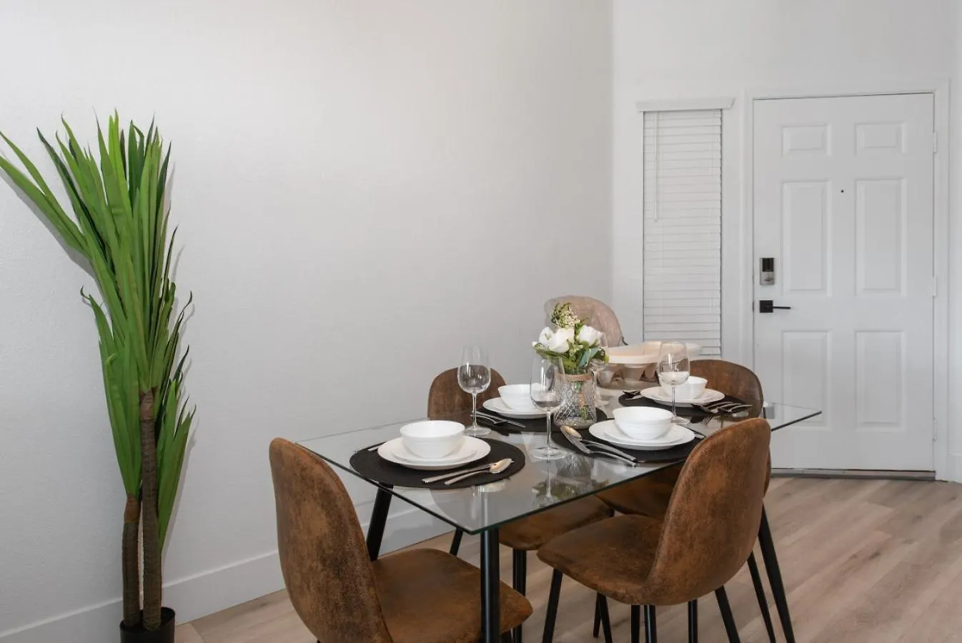 Stylish Scottsdale 2Br Pool Bbq Pet-Friendly Apartment 0*,  United States