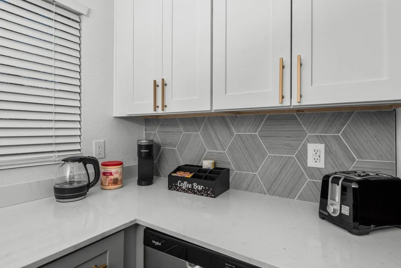 Stylish Scottsdale 2Br Pool Bbq Pet-Friendly Apartment
