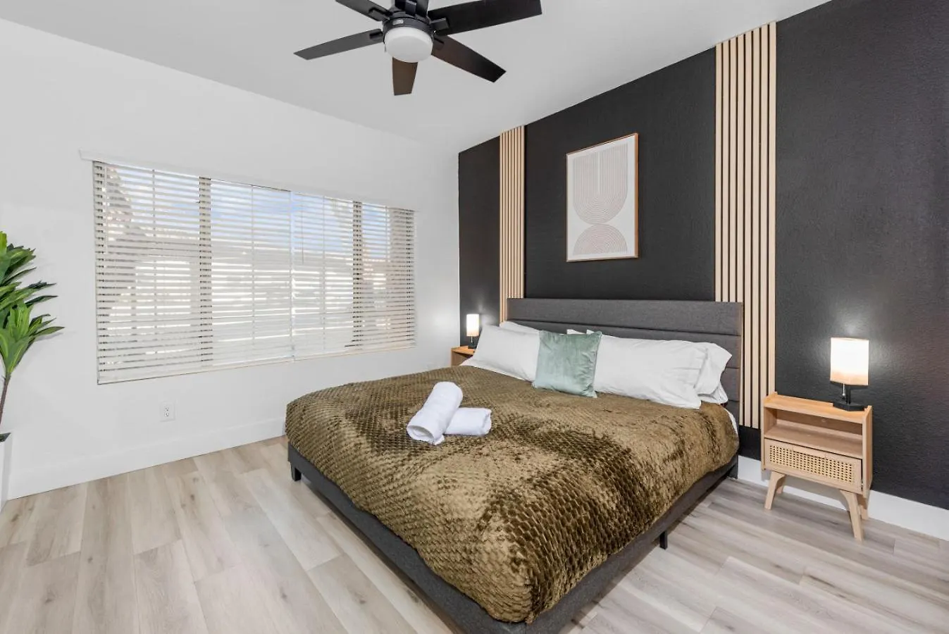 Stylish Scottsdale 2Br Pool Bbq Pet-Friendly Apartment 0*,  United States
